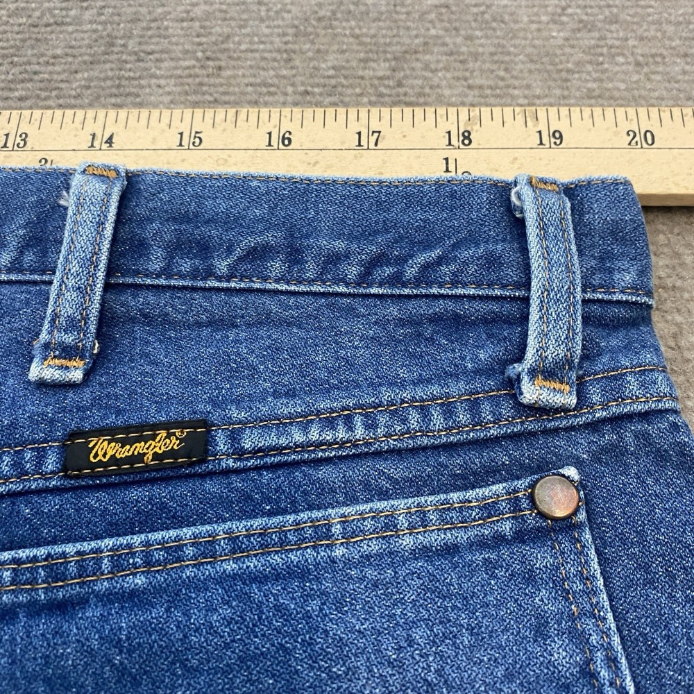 Wrangler Jeans Mens 40 Fits 39x32 Faded Blue 13MWZ Cowboy Cut Western Boots - Picture 5 of 10
